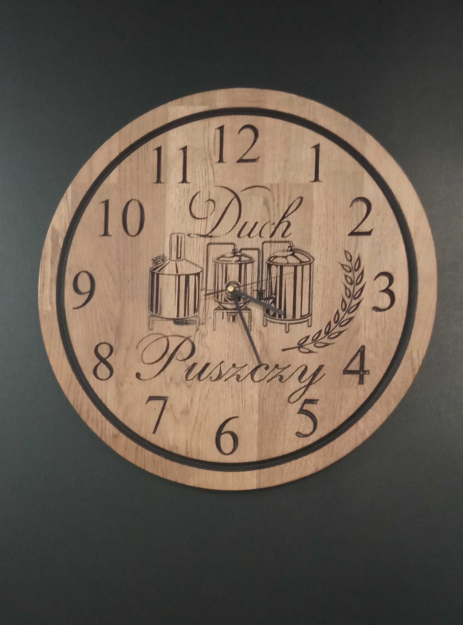 Zegar firmowy logo drewniany na zamówienie grawer dowolny wzór