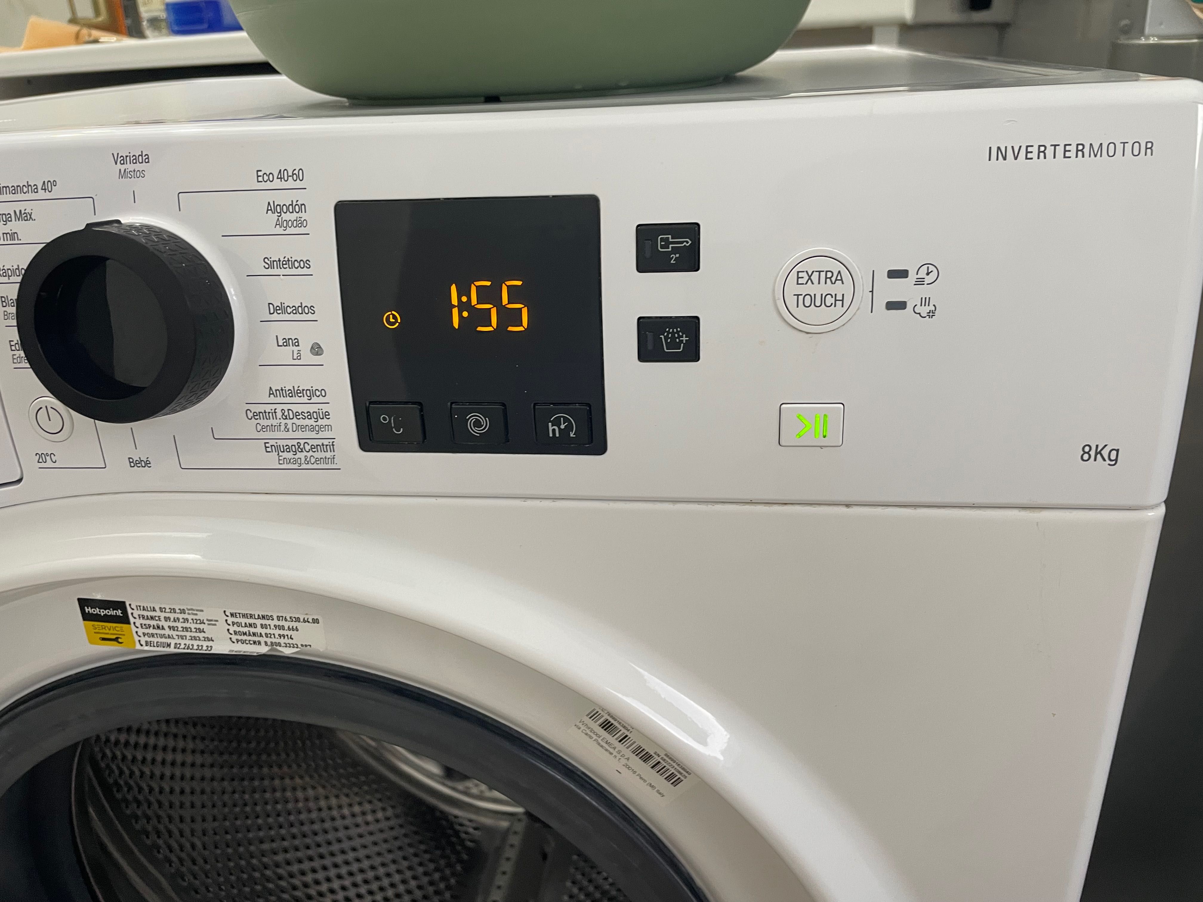 Máquina de Lavar Roupa Hotpoint Ariston – 8kg