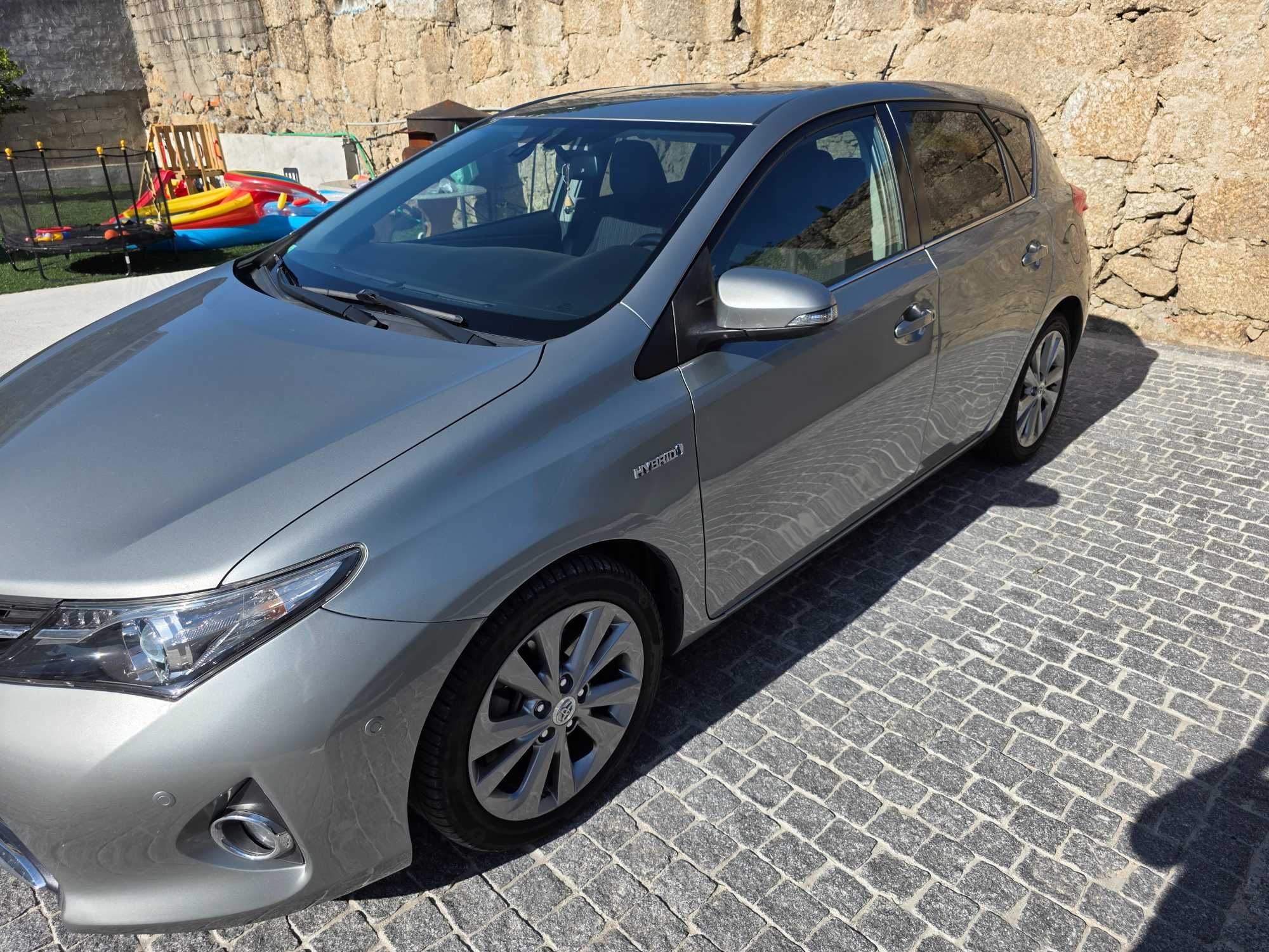Toyota Auris 1.8 HSD Sport+Navi + KIT GPL