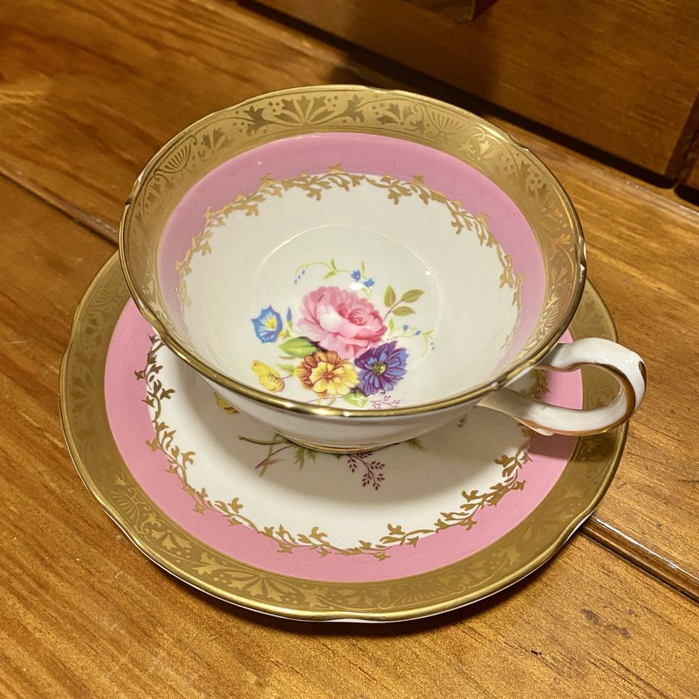 Conjunto chavena porcelana Royal Grafton