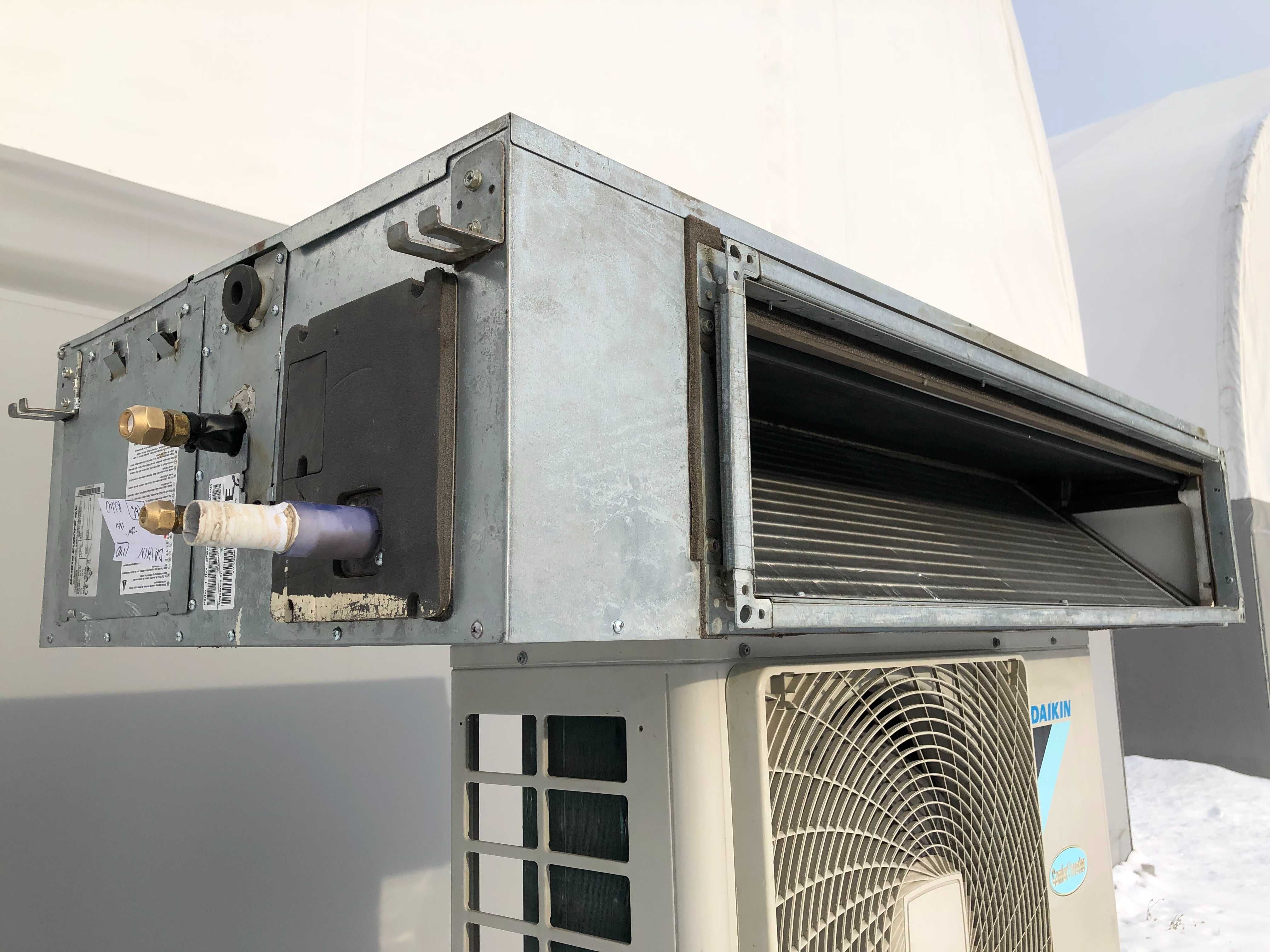 Кондиционер тепловой насос Daikin FBQ140C7VEB б/у до 160 м2 монтаж