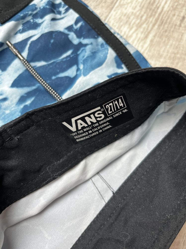 Шорты Vans размер S оригинал плавательные пляжные спортивные цветные