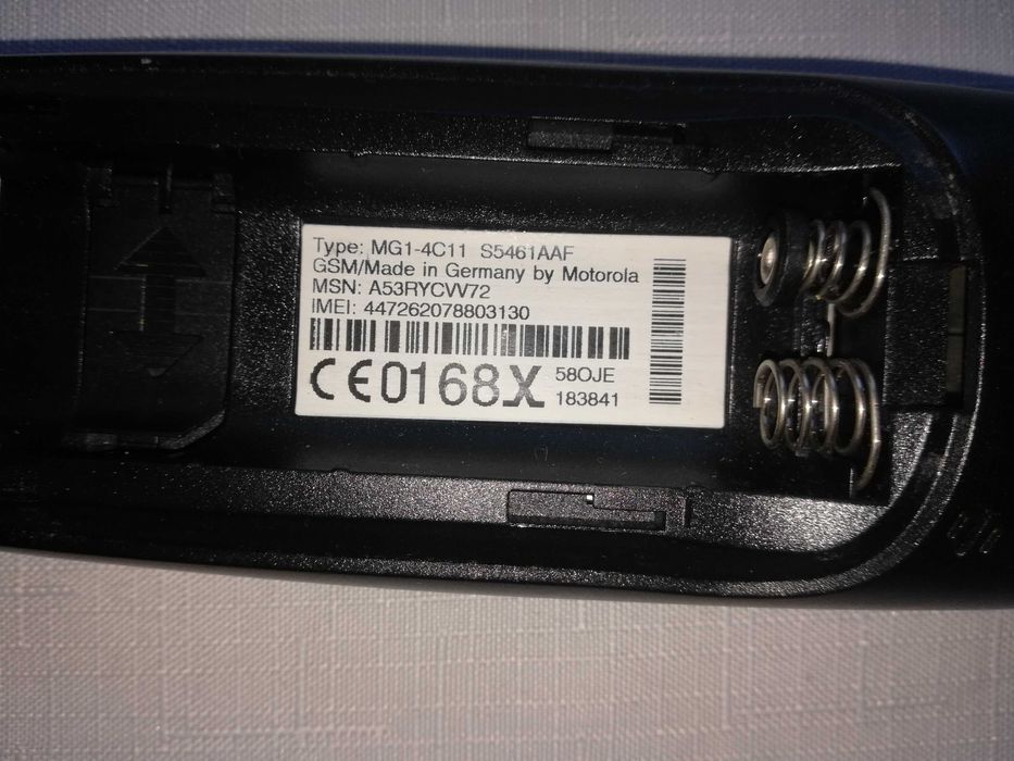 Telefon komórkowy zabytkowy z antenką