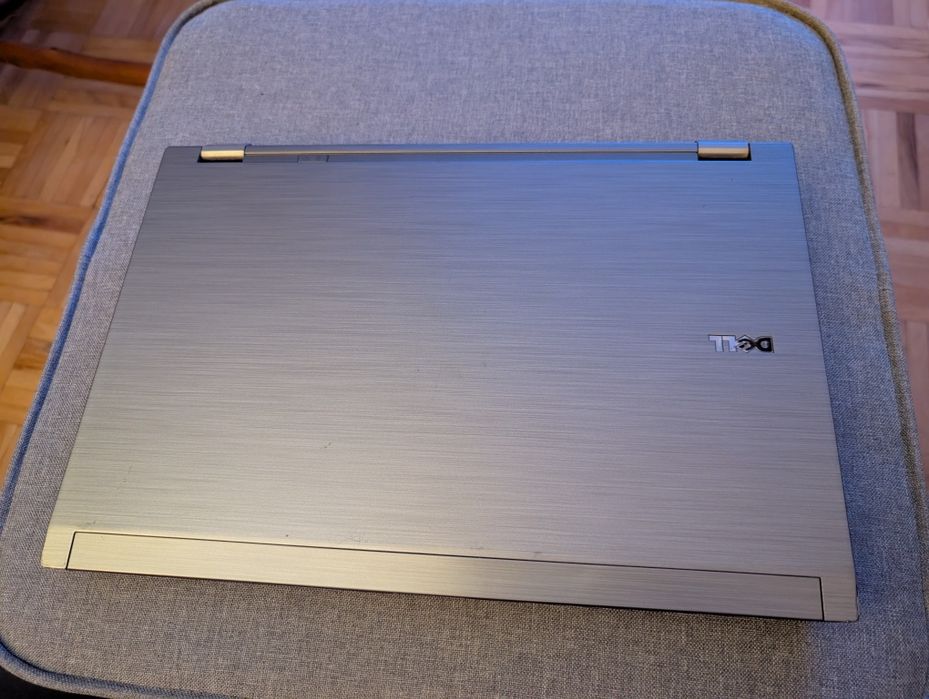 Laptop Dell Latitude 15,6 E6510 Intel i5 4gb ram win 10 120gb SSD zasi