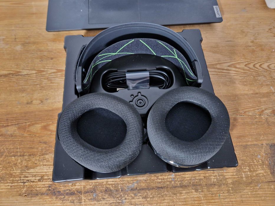 Słuchawki bezprzewodowe nauszne SteelSeries Arctis 9X (4055)
