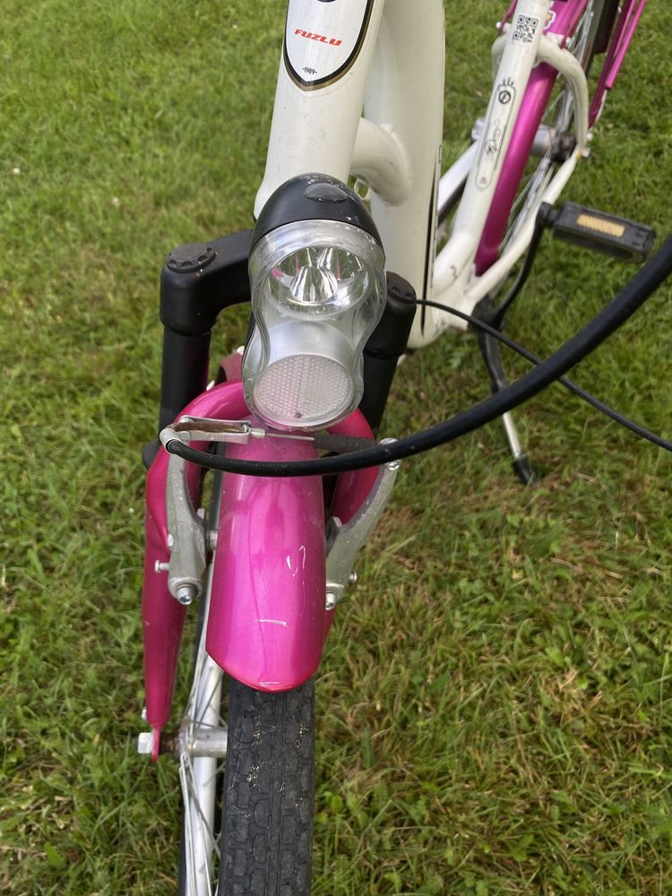 Rower biało różowy fuzlu