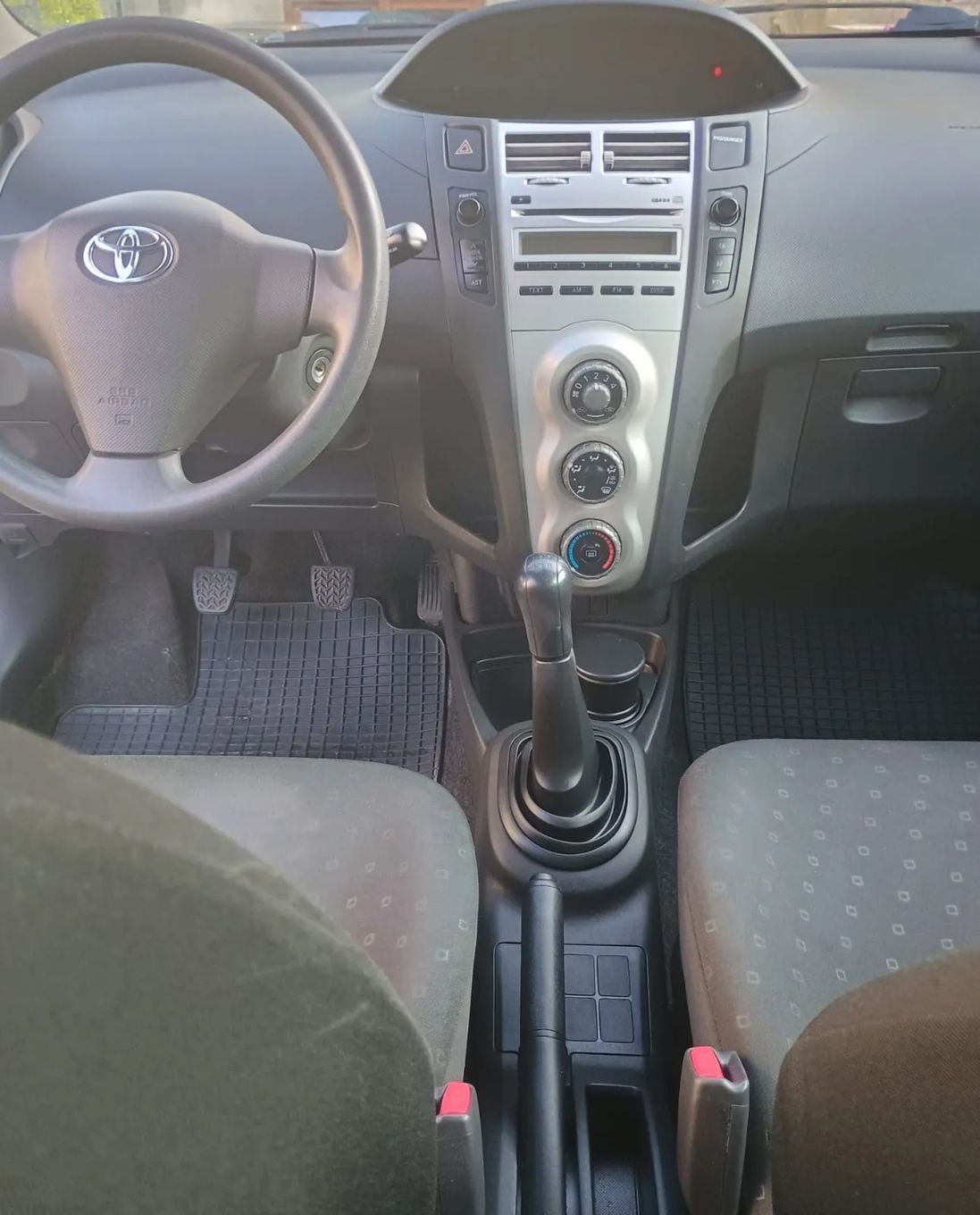 Toyota Yaris Sprzedam Toyota Yaris 2006