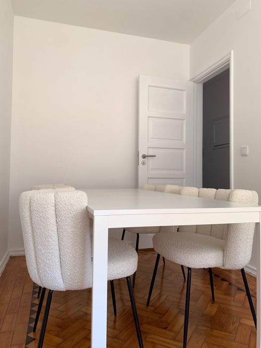 Mesa Ikea Extensível até 8 lugares