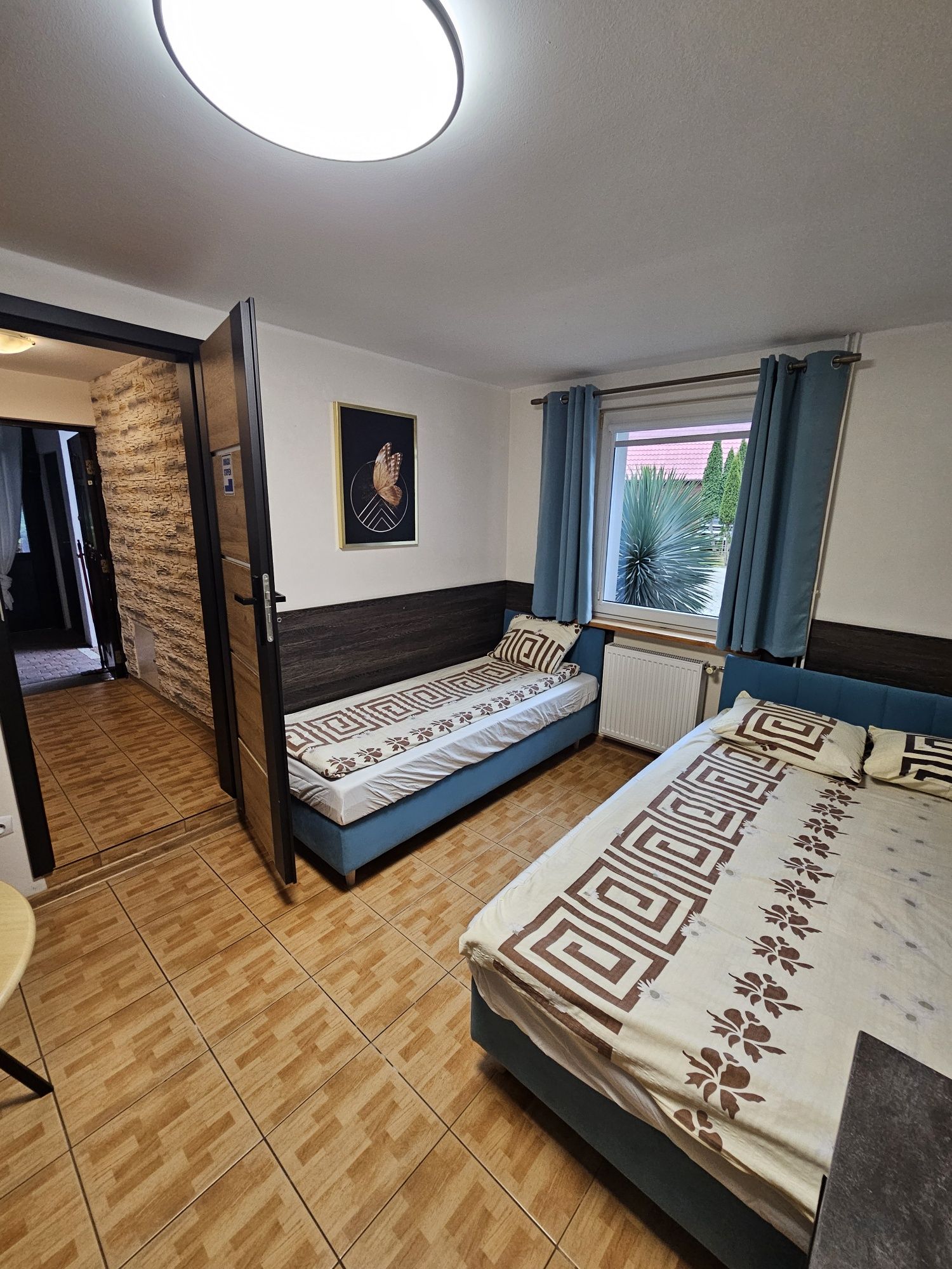 Pokój apartament 3 osóbowy nad morzem/ 100 m do plaży/ parking/ WiFi