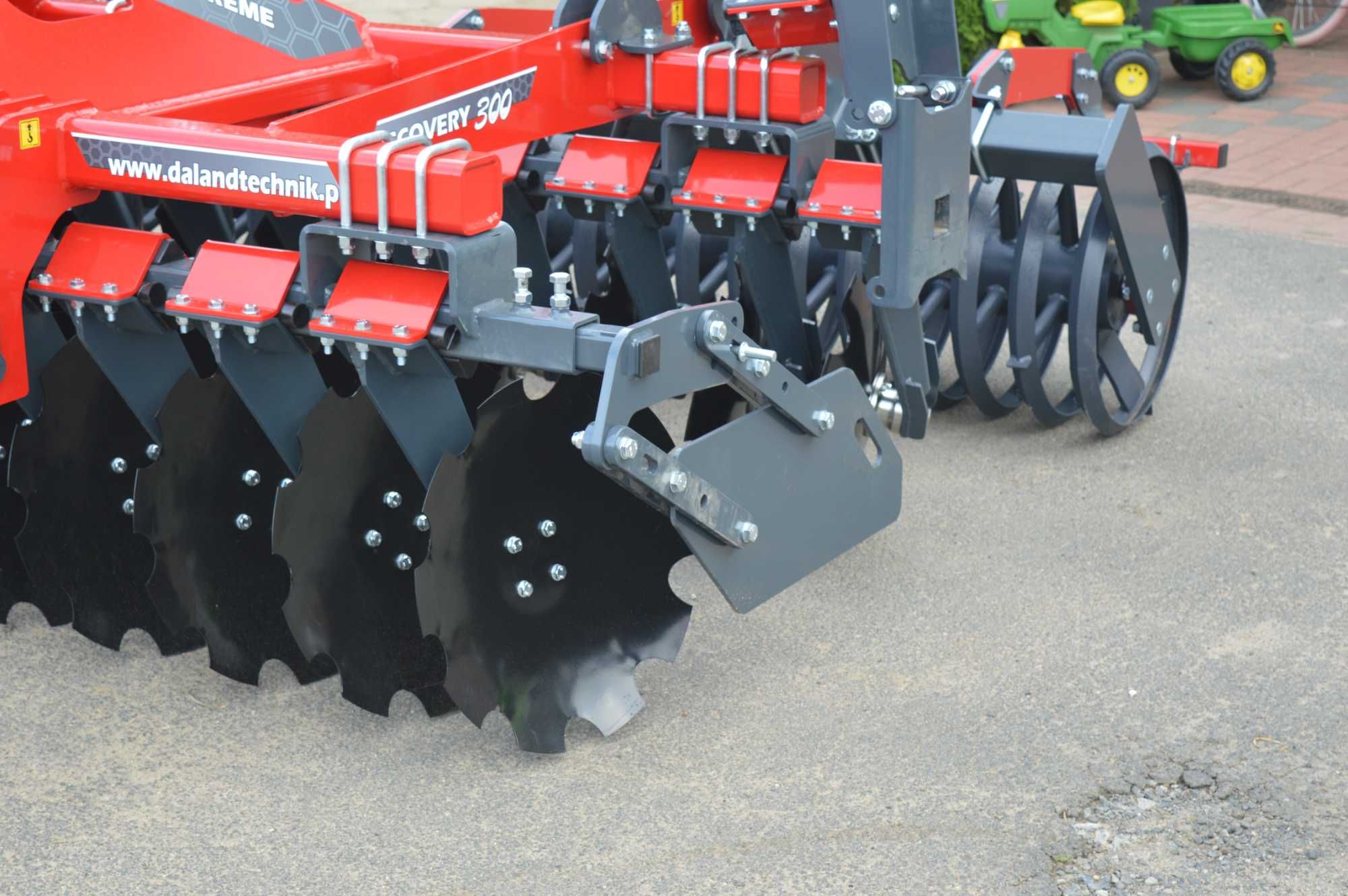 Brona talerzowa Discovery 300 od marki DA Landtechnik