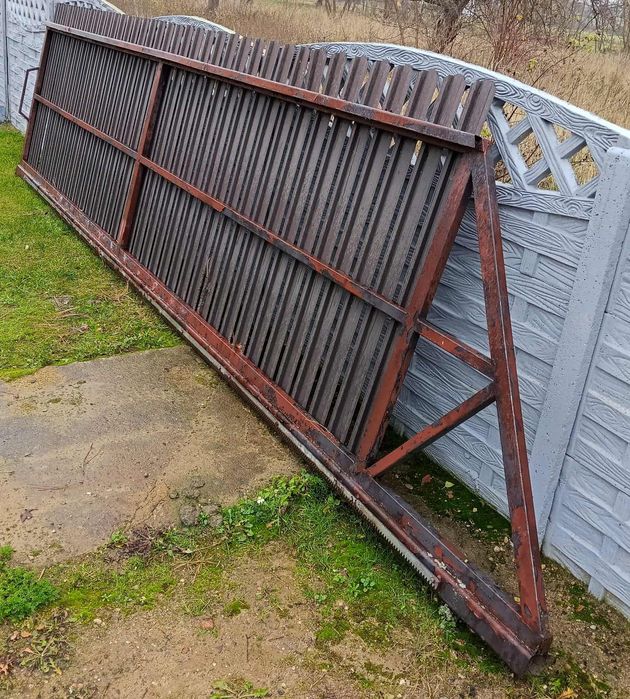 Brama wjazdowa przesuwna 5m