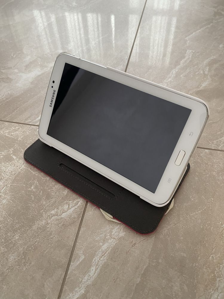 Планшет Samsung Galaxy Tab 3 SM-T210 7" 8Gb White