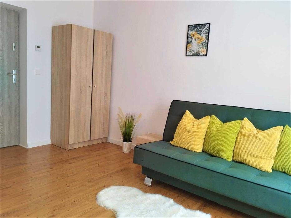 Przytulna, nowa kawalerka, ogrzewanie podłog., suszarka automat.Zawady