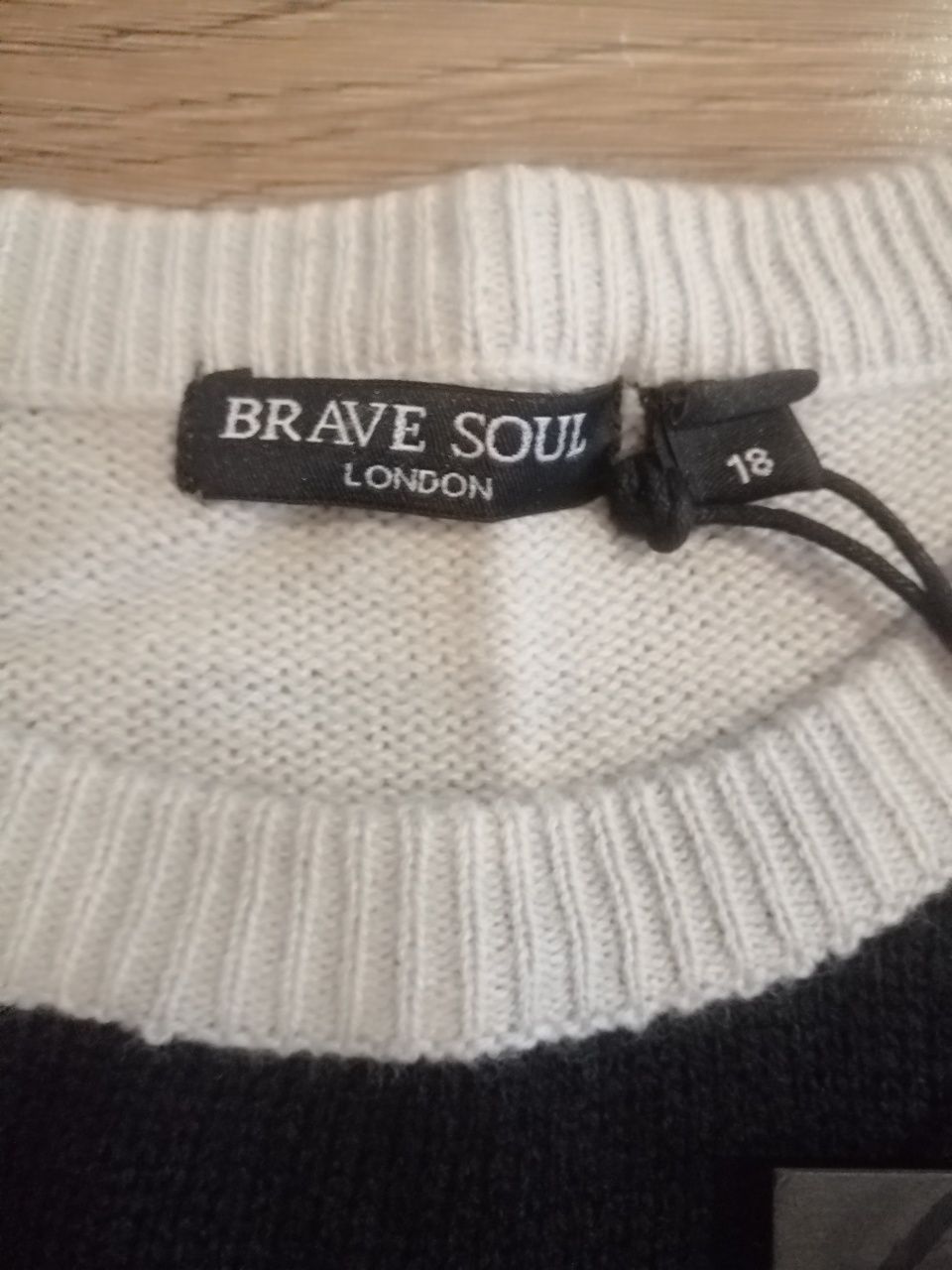 Sweter nowy Brave soul 46