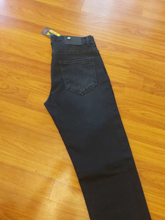 Новые джинсы Турция р.152-158см