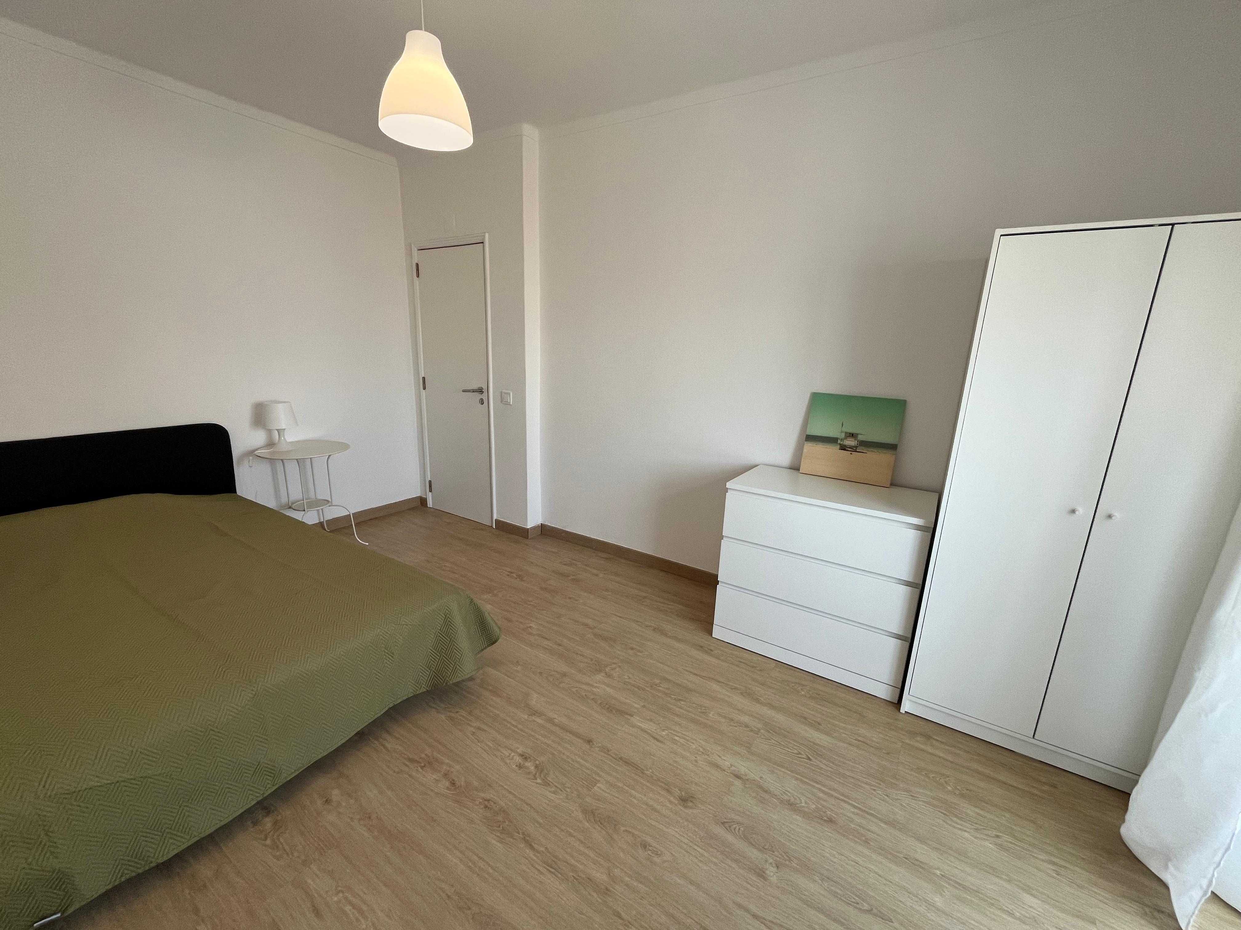 Quarto para arrendar em Setúbal a estudantes (Praias do Sado)