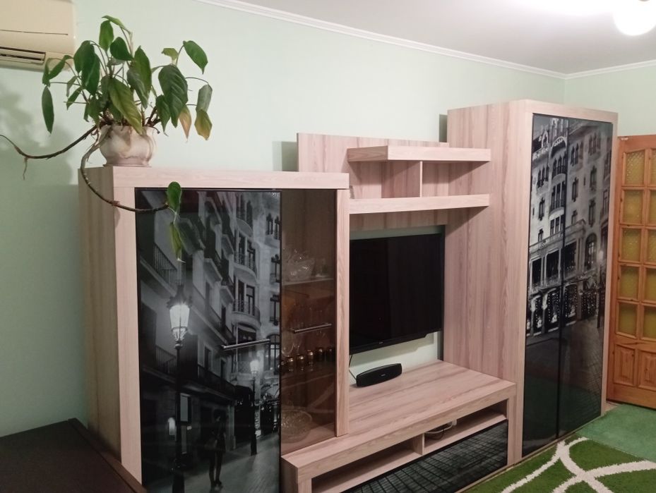 Сдам 3-х комн.квартиру Л.Б.с АГО