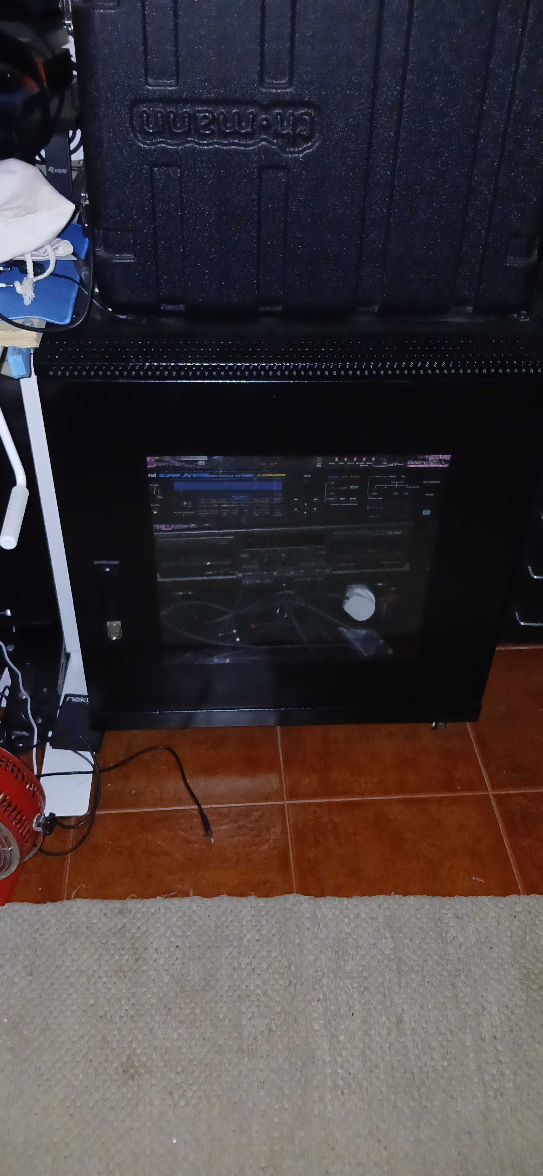 Millenium IR-2012 - Rack sintetizadores