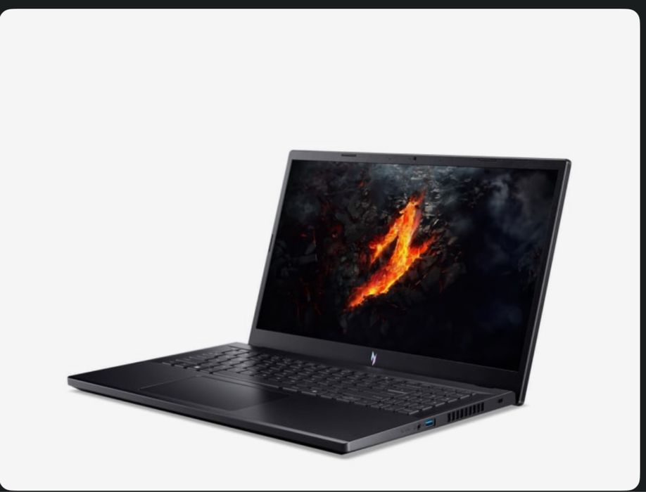 Acer Nitro V RTX3050 R5-7535HS/16GB/512 144Hz win11
