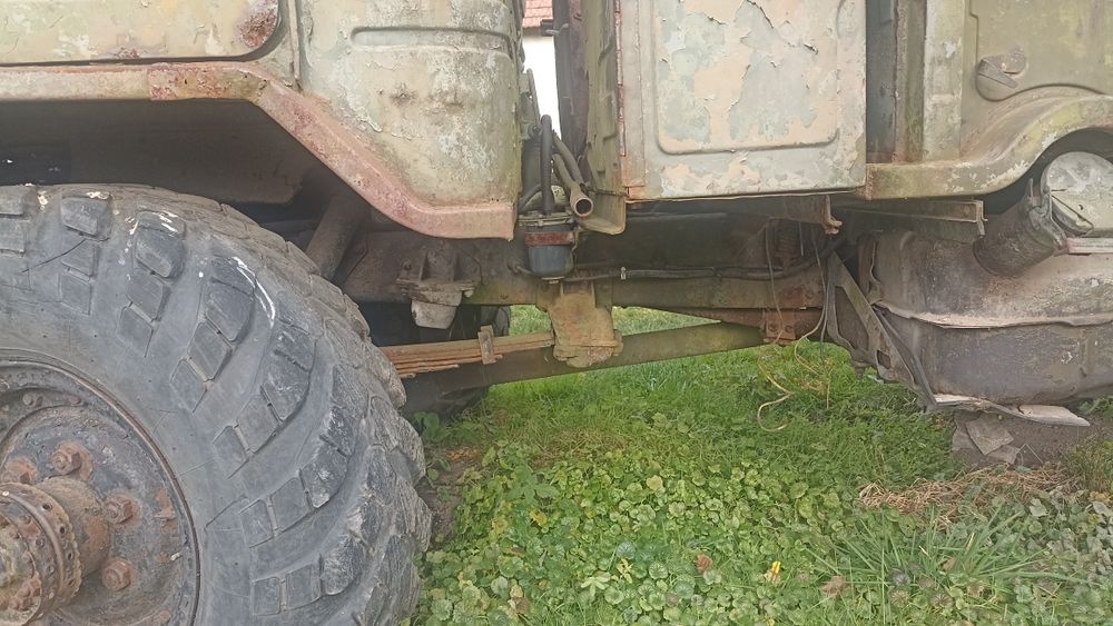 Вантажне авто Газ 66