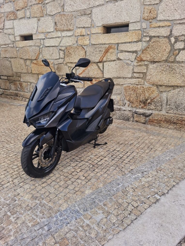 Sym jet x 125 de 2022 com apenas 25.000km