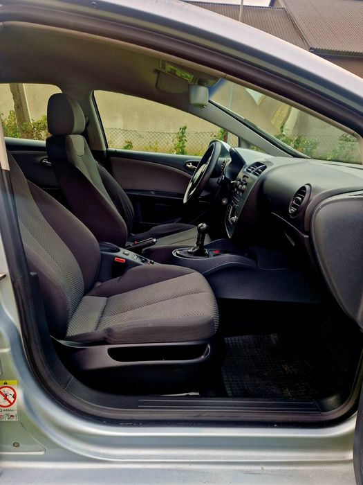 Seat Leon 1.6mpi 102KM 2007