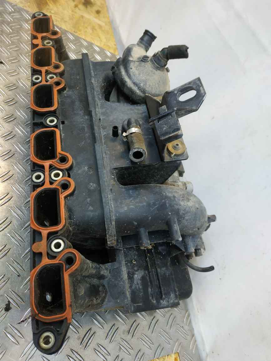 BMW X3 03-11 коллектор впускний  DV3411 753265202