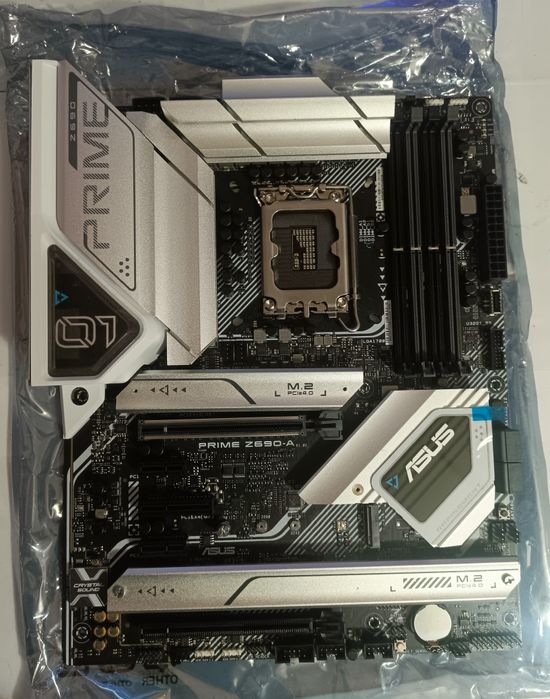 Материнська плата Asus prime Z690 1700