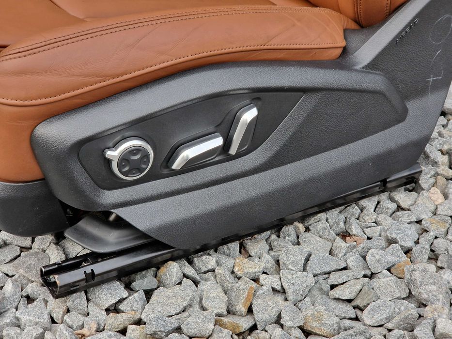 Салон шкіряний Audi Q7 4M e-tron Розборка