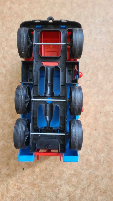 Вантажівка General Motors General Motors велика іграшка хлопчик