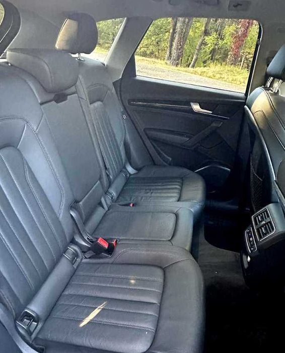 Audi Q5 2018 року