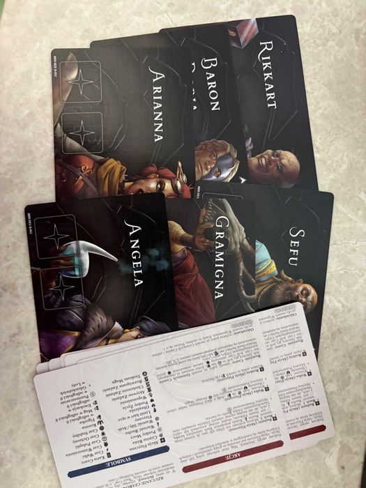 Black Rose Wars: Odrodzenie + Rotas Box + Śmiertelne Maski