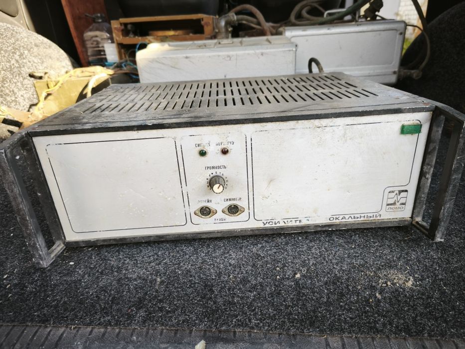 Комплект лампових концертних підсилювачів ЛОМО (СРСР)