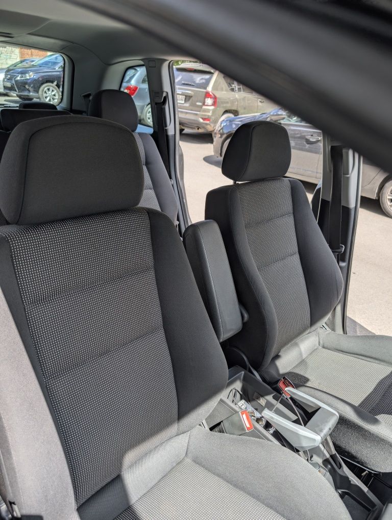 Opel Zafira 2010 року тільки що з Німеччини