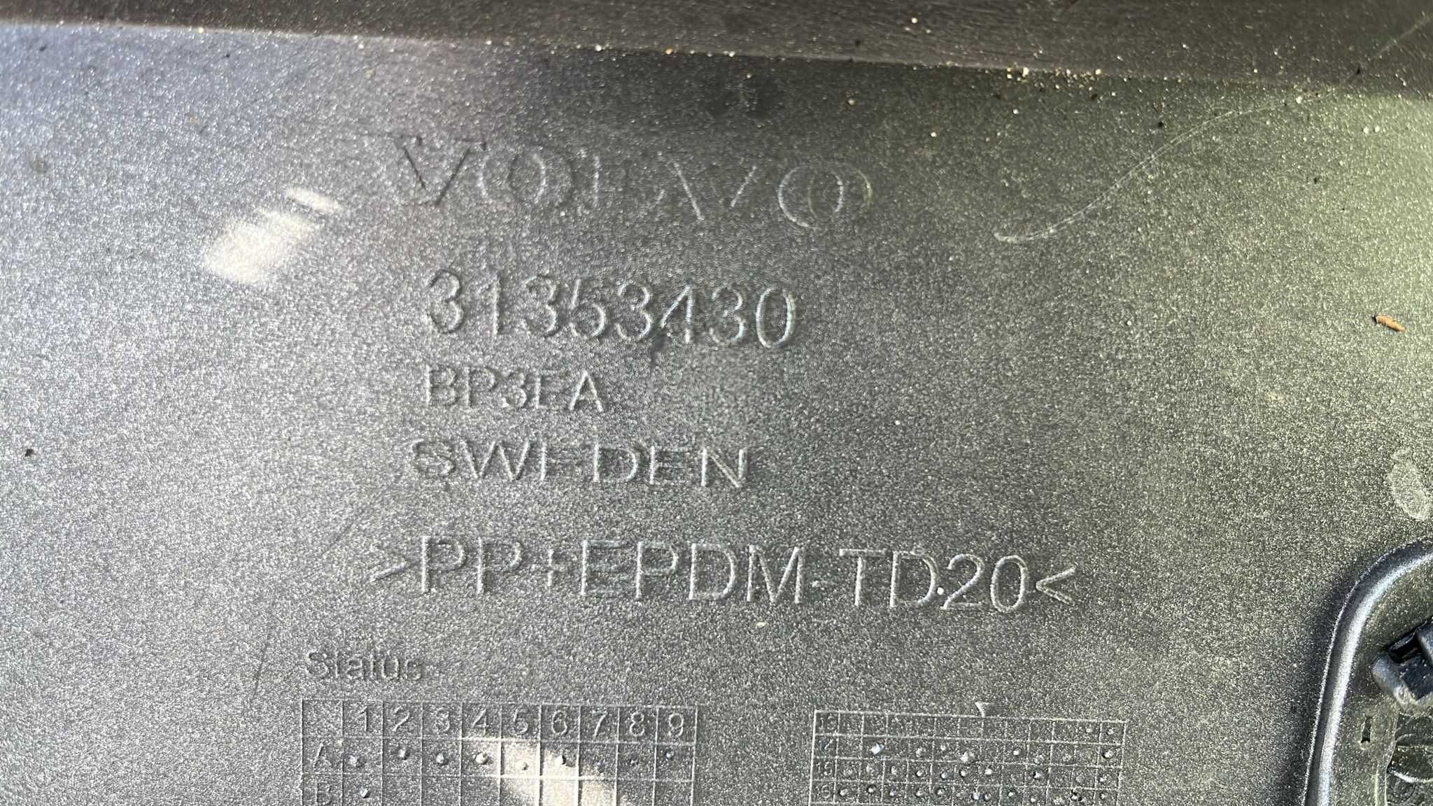 Para choque traseiro volvo xc90