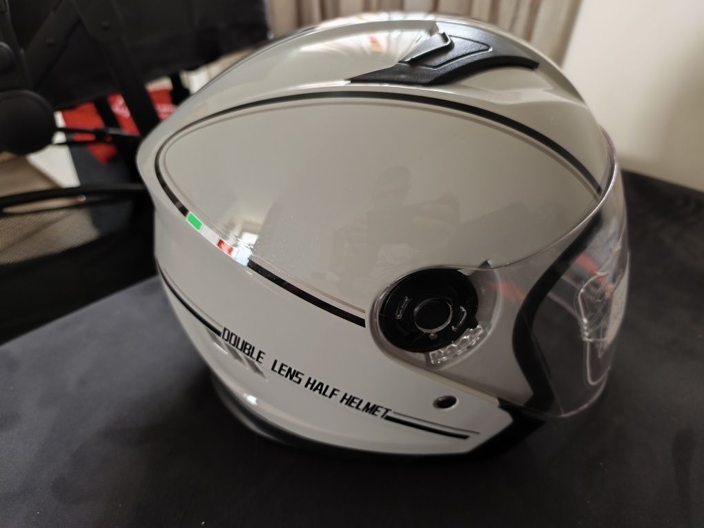 Capacete BYB novo