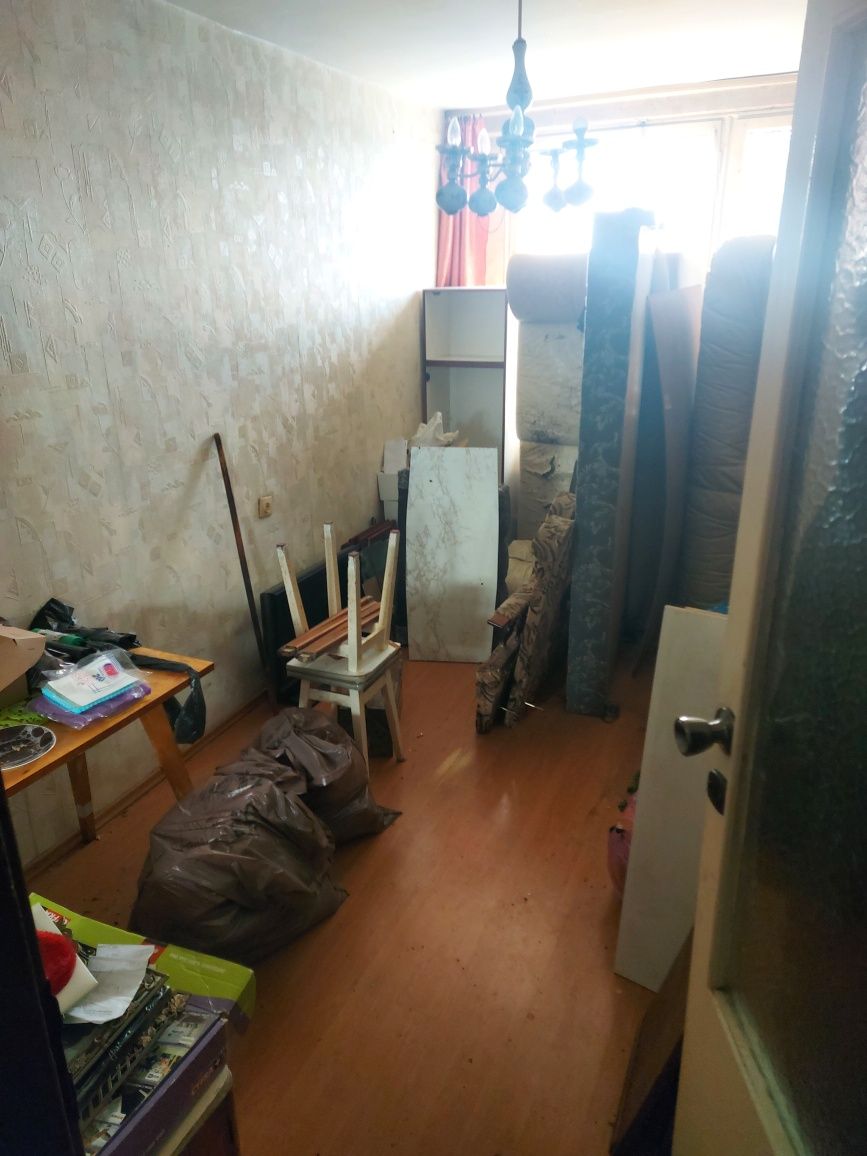 Opróżnianie Mieszkań Domów Strychów Piwnic Garaży Wywóz Gratów