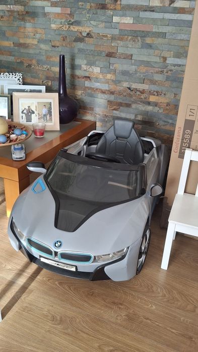 Bmw i8 telecomandado para crianças