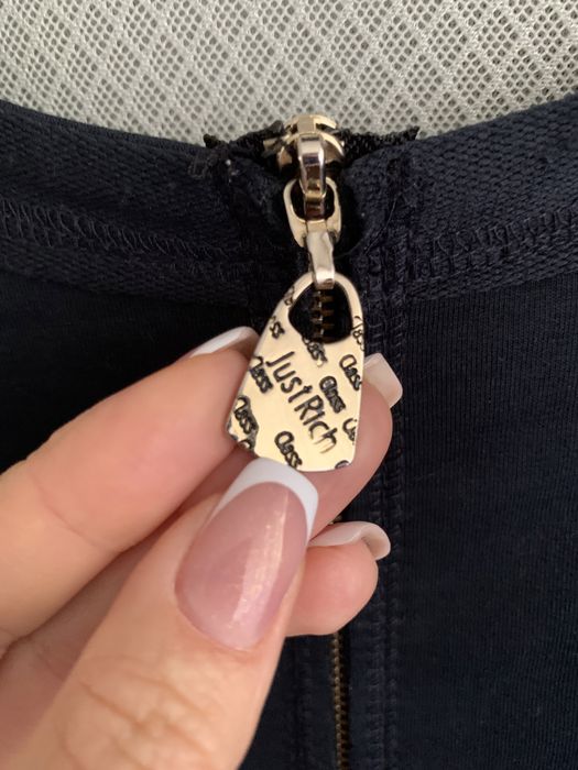 Гламурный, красивый костюм