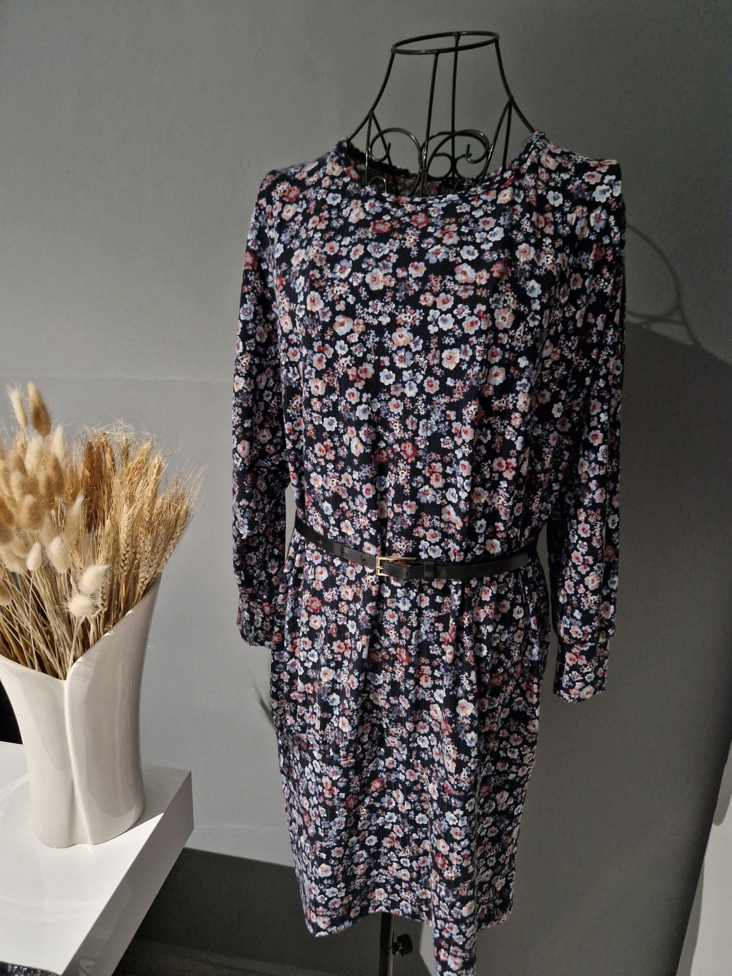 Granatowa sukienka oversize w kwiaty Janina XL