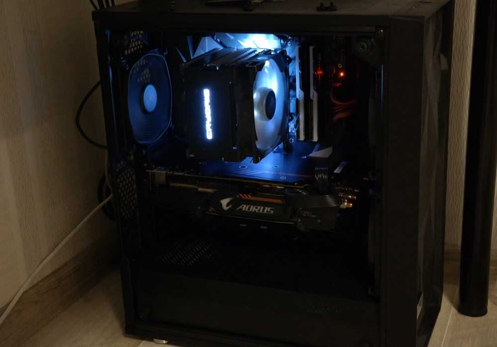 Игровая Видеокарта GIGABYTE GeForce GTX 1080 Ti AORUS 11G