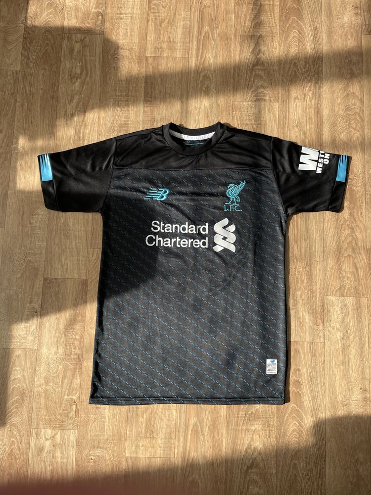 футболка new balance liverpool