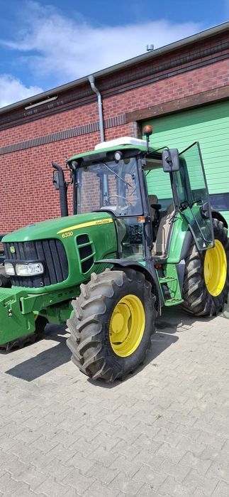 John Deere 6330 Comfort  John Deere 6330 (6230 ; 6320) PowerQuad , pneumatyka, stan BDB