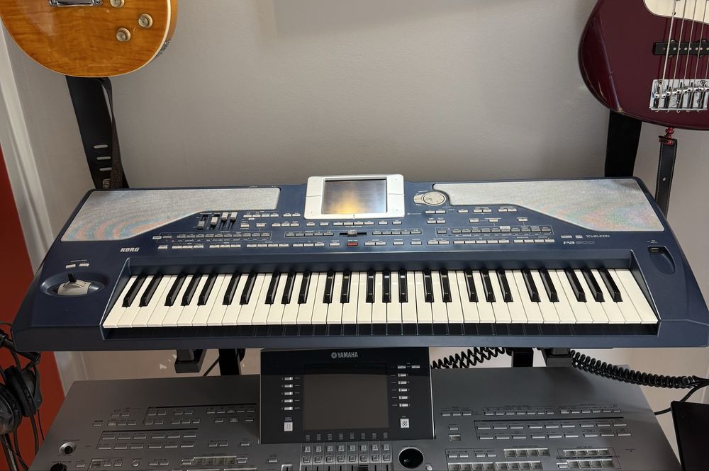 Korg pa 800, twardy futerał, instrukcja, style, klawisze, keyboard