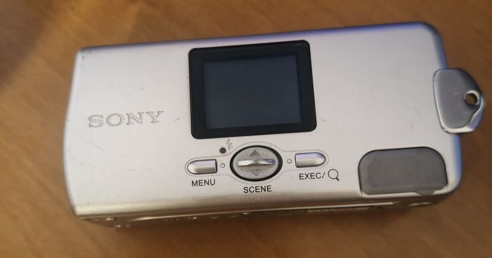 Sony Cyber shot U DSC-U30