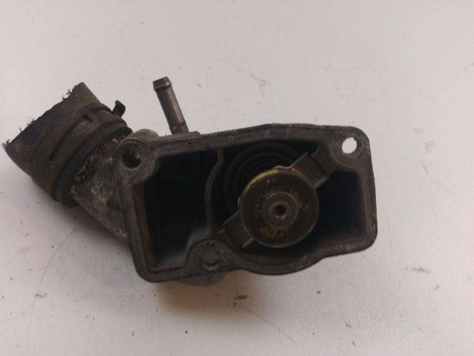 Opel Astra G II 2 2.0 Termostat Obudowa termostatu