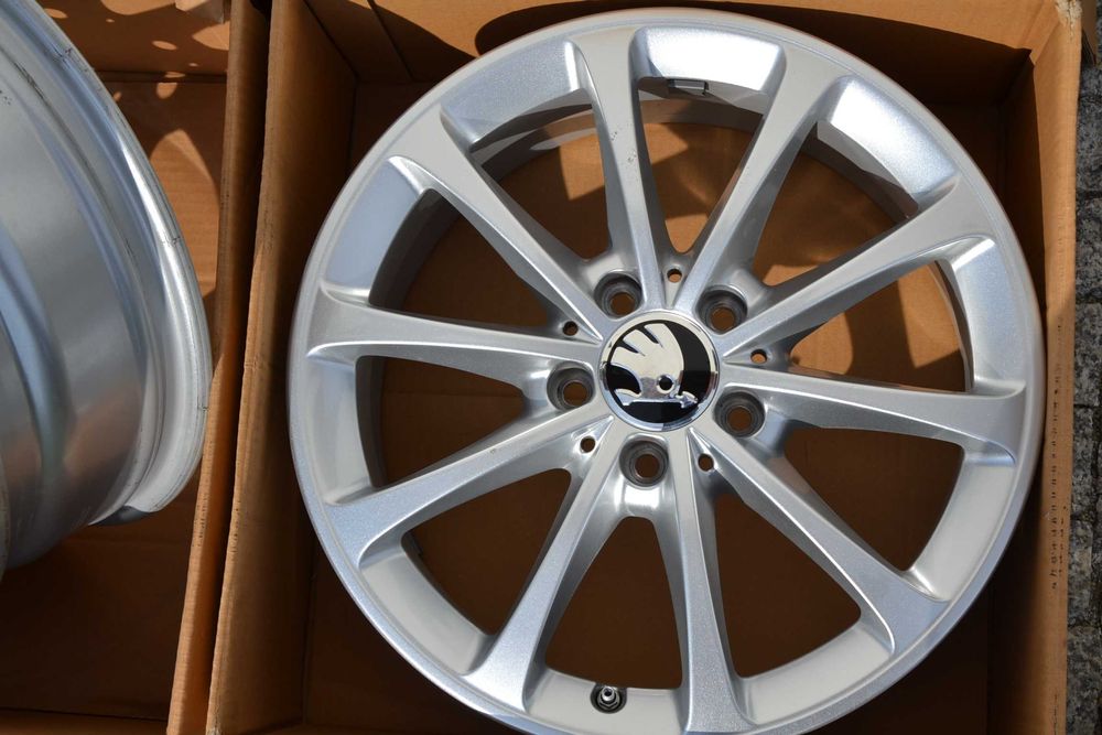 Felgi Skoda Karoq Octavia III IV Superb Yeti 17" VW Passat B7 B8 GOLF