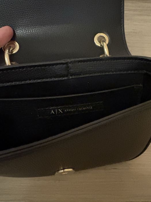 Сумочка Armani Exchange