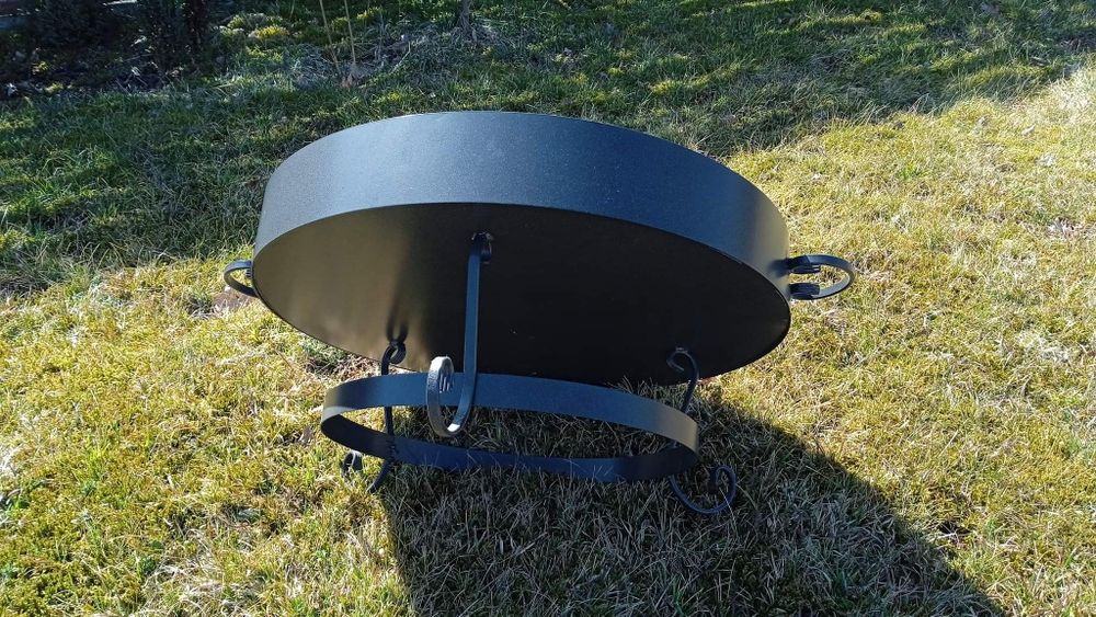 Grill Trójnóg Grill wiszący kuty, widelce ogniskowe gratis