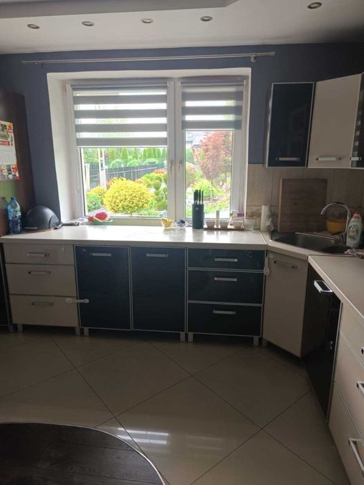 Zestaw mebli kuchennych